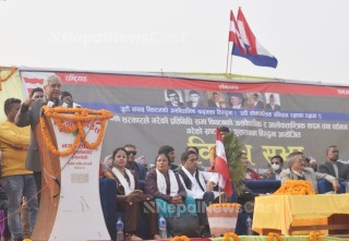 अदालतको निर्णय मान्छौ : देउवा