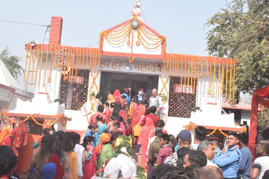 आज महाशिवरात्री पर्व (फाेटाेफिचर)