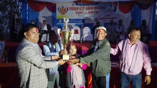 सिद्धार्थनगर उपप्रमुख महिला कपको उपाधि मनकामना र नालन्दालाई