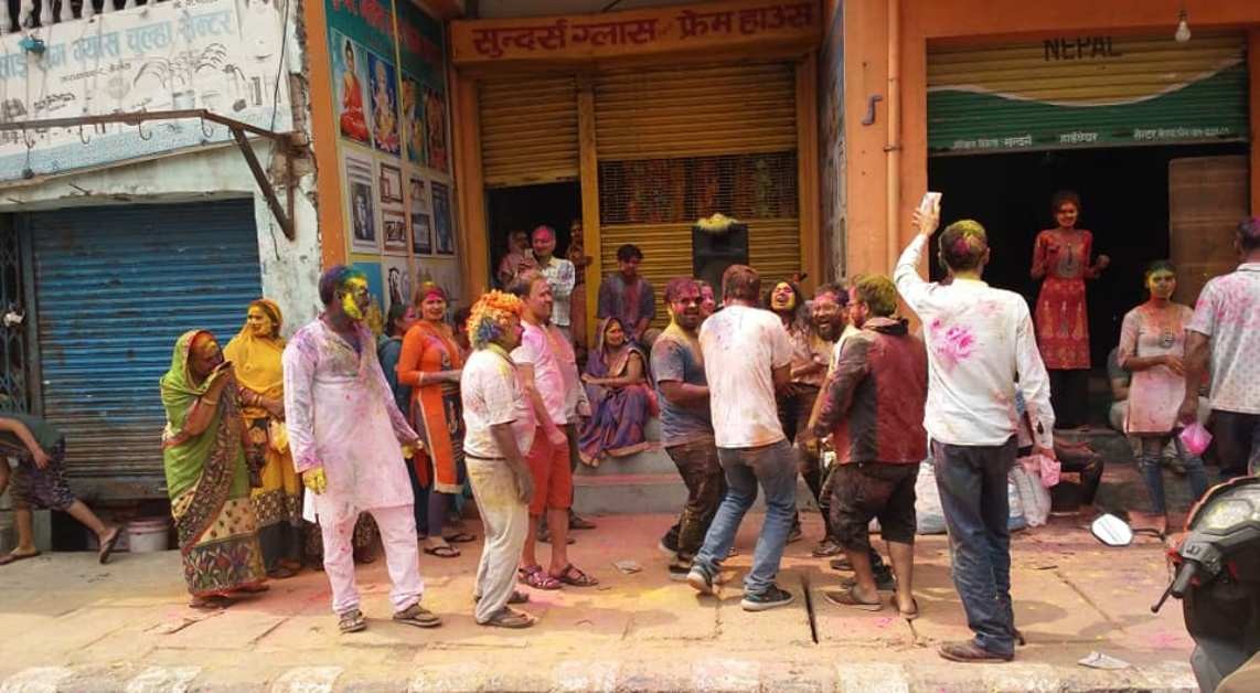 तराईमा आज होली, छैन रौनकता
