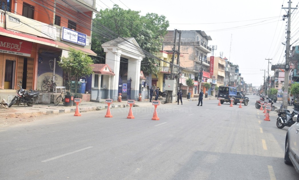 निषेधाज्ञाको अवज्ञा गर्ने रेष्टुरेण्ट संचालक सहित ३ जना कारवाहीमा