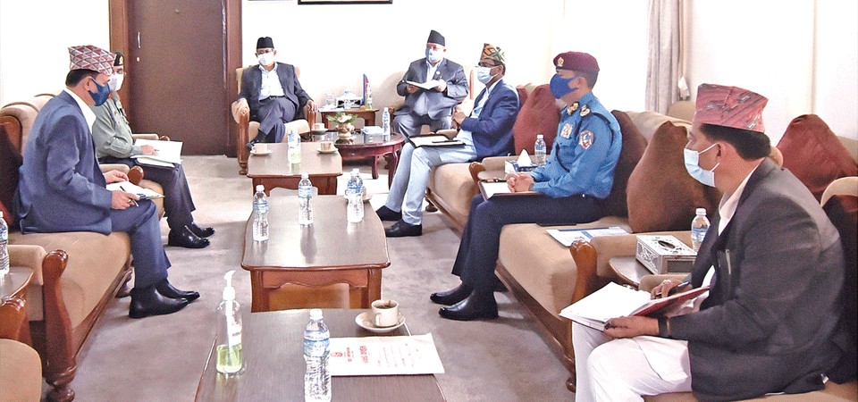 ४० लाख फाइजर खोप खरिद गरिने,  सीमा नाकामा खोप लगाउने तयारी