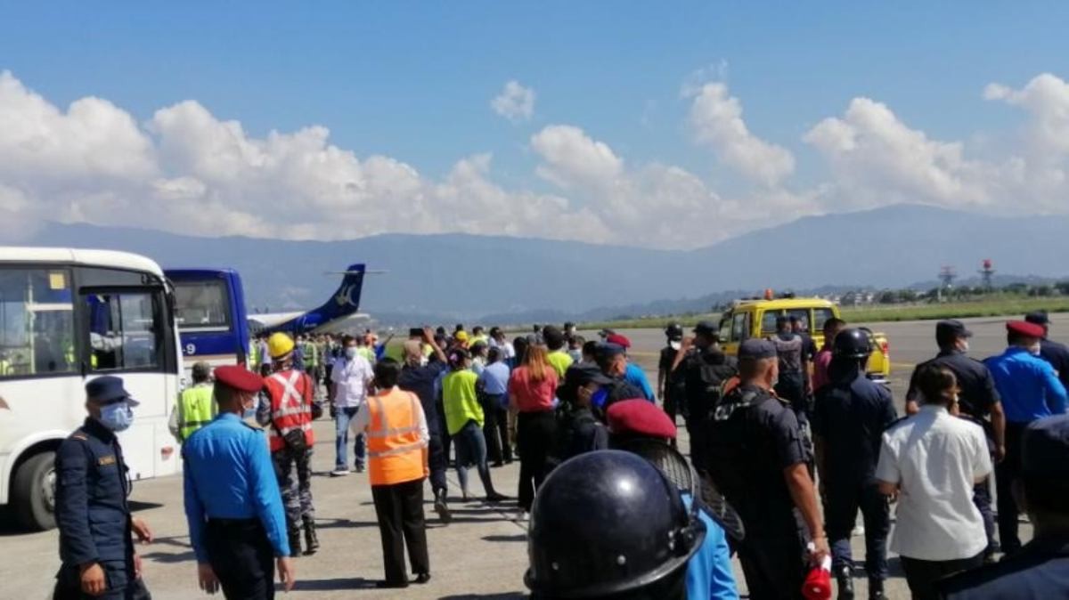 ल्याण्डिङ गियर फेल भएकाे बुद्ध एयरको सफल अवतरण, पाेखराका लागि उडेको विमानमा पनि समस्या