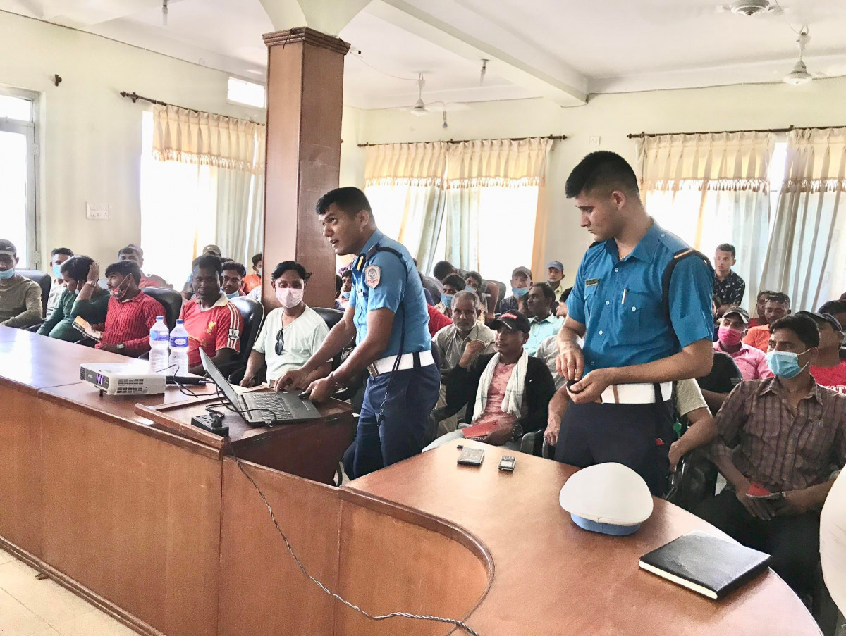 सिदार्थ सार्बजनिक यातायातद्धारा चालकहरुलाई दुर्घटना न्युनिकरण तथा ट्र्राफिक जनचेतना मुलक प्रशिक्षण आयोजना