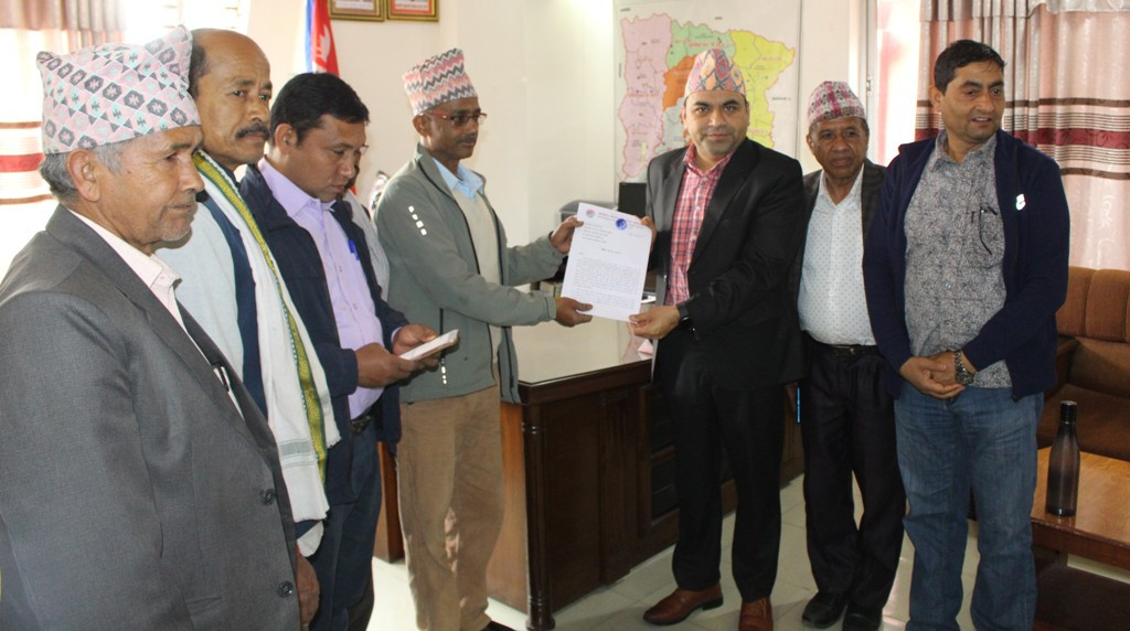 कृषिमा अनुदान कटौती गर्नेे निर्णय फिर्ता लिन किसान महासंघ रुपन्देहीको माग