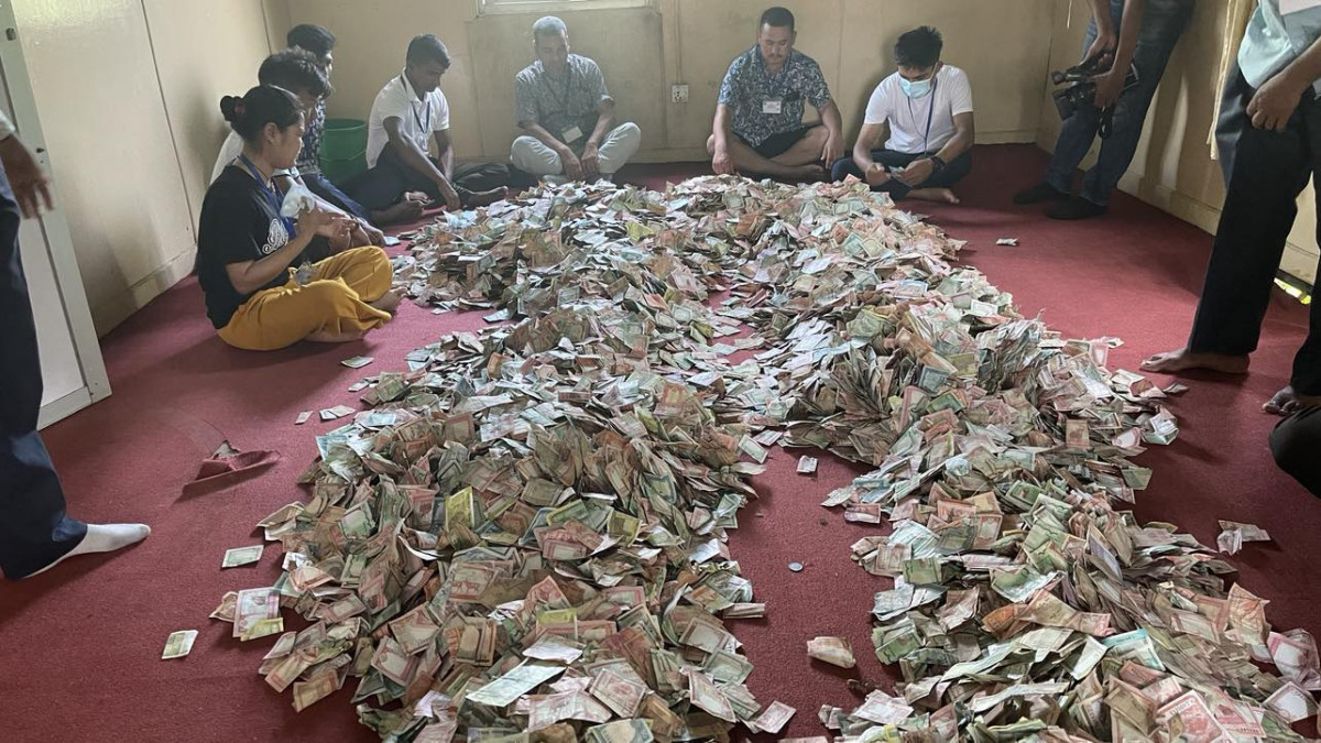लुम्बिनीमा बर्षोदेखि सटही हुन नसकेको ५४ लाख २९ हजार रुपैयाँ साटियो