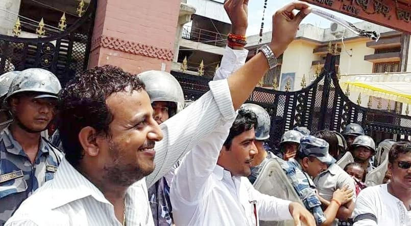 संबिधानका बिषयमा युवा ब्यावसायि राजनैतिक ब्यक्तित्व अजय कुमार गुप्ताको प्रश्न