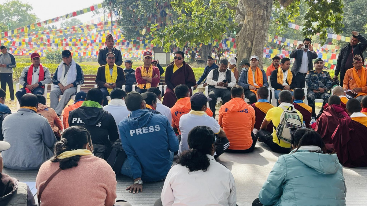 पत्रकारहरुको पैदल यात्राले शान्ति र अहिंसाको सन्देश प्रवाह : डा. लामा