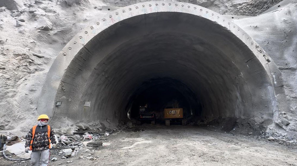 सिद्धार्थ राजमार्गमा पर्ने सिद्धबाबा सुरुङ निर्माणको भौतिक प्रगति १५ प्रतिशत