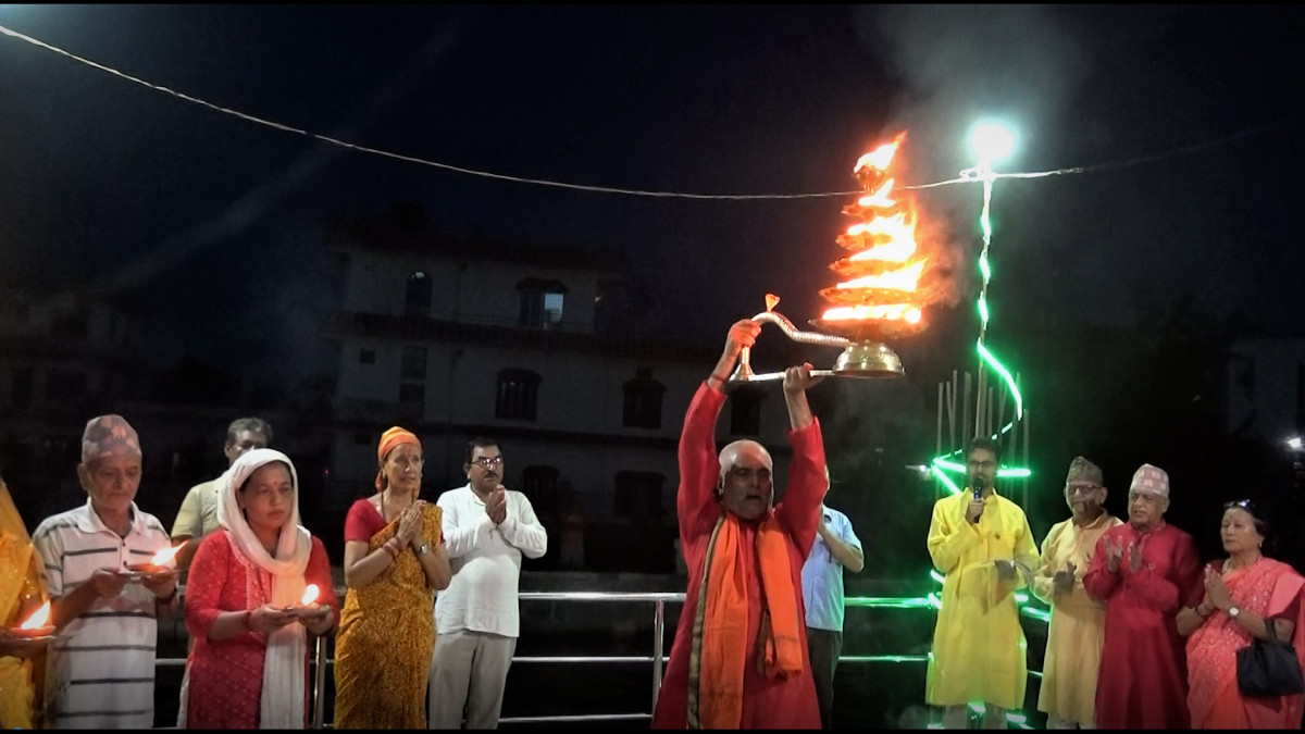 भैरहवाको शिव मन्दिरमा सन्ध्या आरती