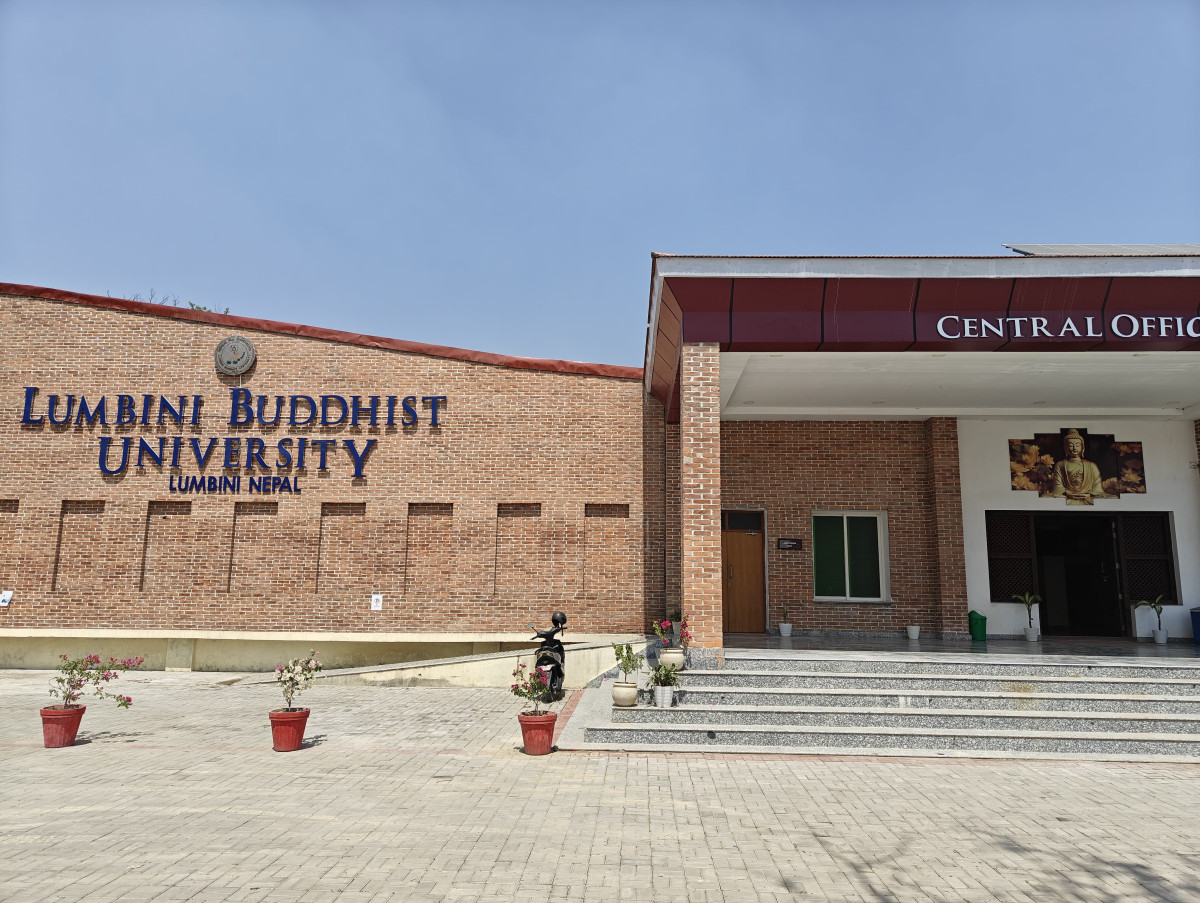 लुम्बिनीमा उपकुलपतिको अन्तर्राष्ट्रिय सम्मेलन हुँदै  ११ देशका २४ जना विज्ञद्वारा बौद्ध दर्शन, चौथों औद्योगिक क्रान्तिमा मानव संसाधन विषयमा कार्यपत्र प्रस्तुत हुने