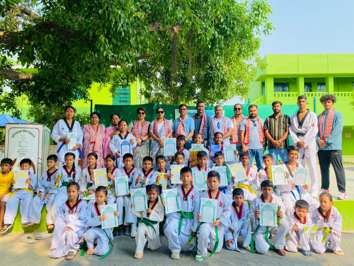 न्यू पक्लिहवा तेक्वान्दो दोजाङमा प्रमाणपत्र तथा बेल्ट वितरण कार्यक्रम सम्पन्न