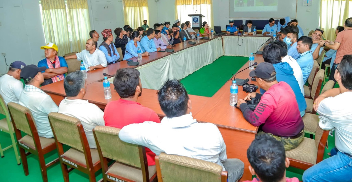 नेपाल भन्सार एजेन्ट संघ द्वारा  ट्राफिक सचेतनामूलक कार्यक्रम सम्पन्न