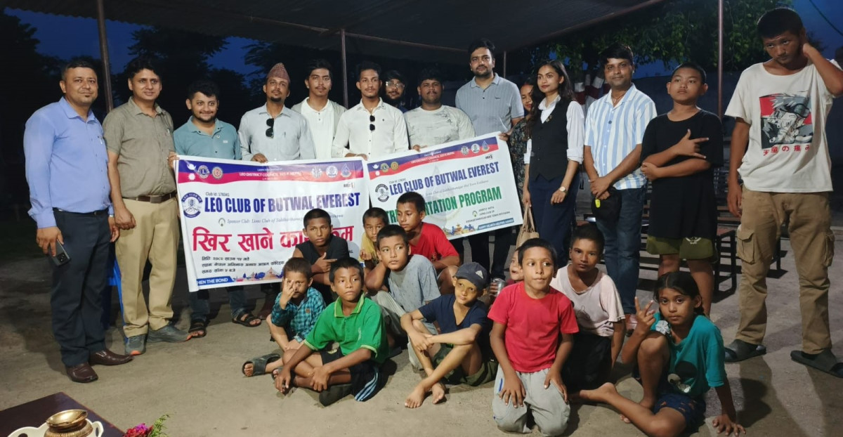 अनाथ बालबालिकालाई खीर खुवाउँदै वृक्षरोपण—लियो क्लब अफ बुटवल एभरेष्ट र लायन्स क्लबको संयुक्त पहल