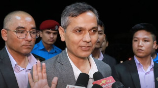 रोकिएका अनुसन्धानका सबै फाइल खोल्न गृहमन्त्री अर्यालको निर्देशन